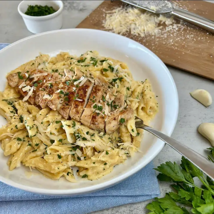 Chicken Alfredo Linguine Pasta