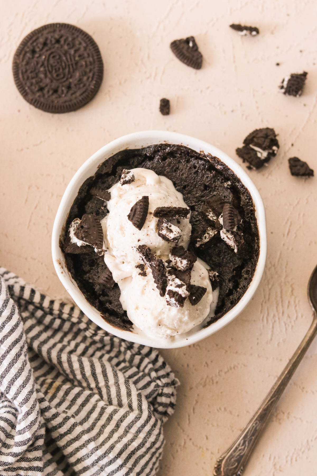 oreo mug cake