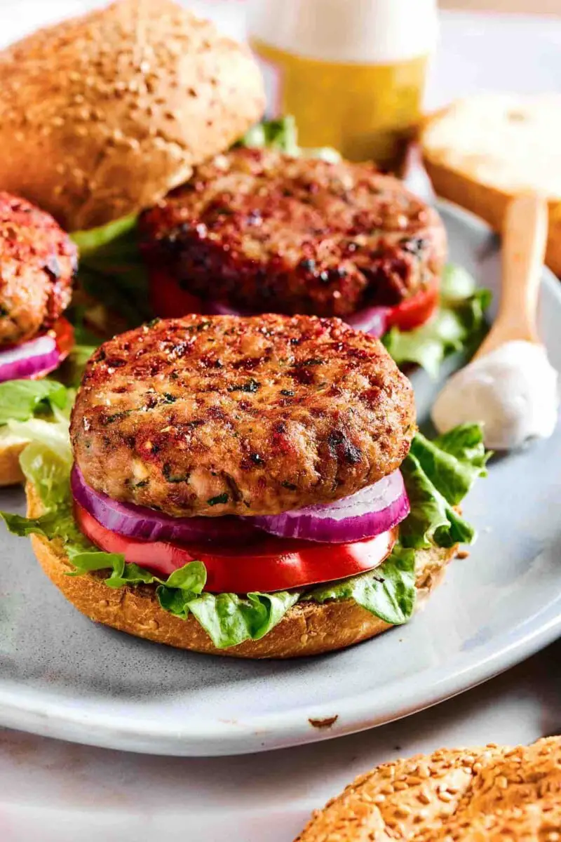 how long to cook turkey burgers in air fryer