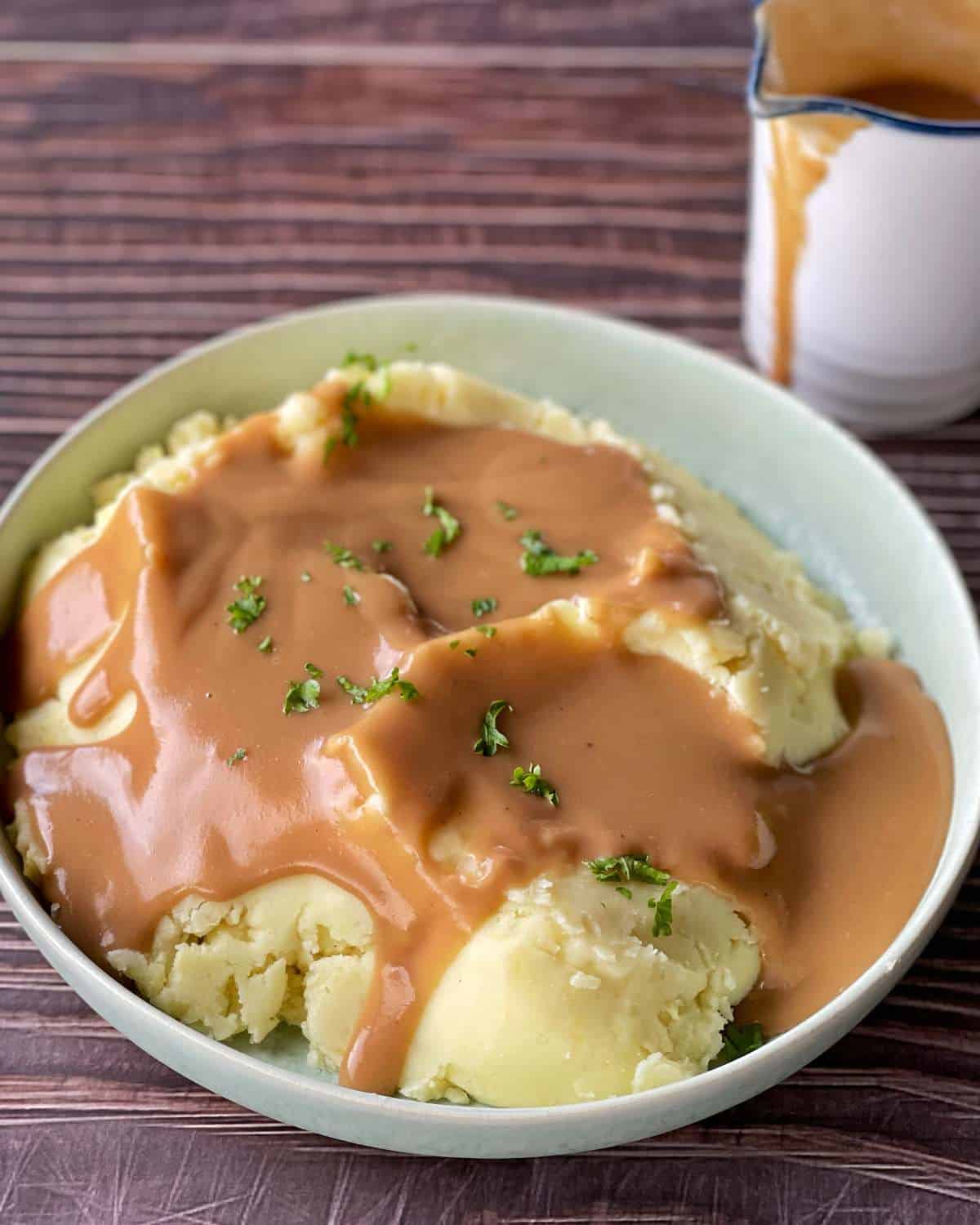 mashed potatoes and gravy